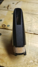 Load image into Gallery viewer, Selmer Goldentone 3 Bb Clarinet Mouthpiece
