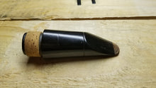 Load image into Gallery viewer, Beautiful Goldbeck &amp; Co. Chicago ILL Clarinet Mouthpiece
