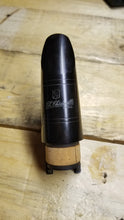 Load image into Gallery viewer, Charles Ch. Chedeville C/C 8 Clarinet Mouthpiece
