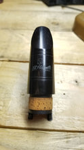 Load image into Gallery viewer, Charles Ch. Chedeville c/c 8 Clarinet Mouthpiece
