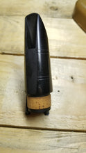 Load image into Gallery viewer, Charles Ch. Chedeville c/c 8 Clarinet Mouthpiece
