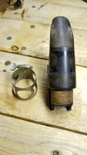 Load image into Gallery viewer, G. Leblanc Paris 3L Alto Clarinet Mouthpiece with Selmer Ligature
