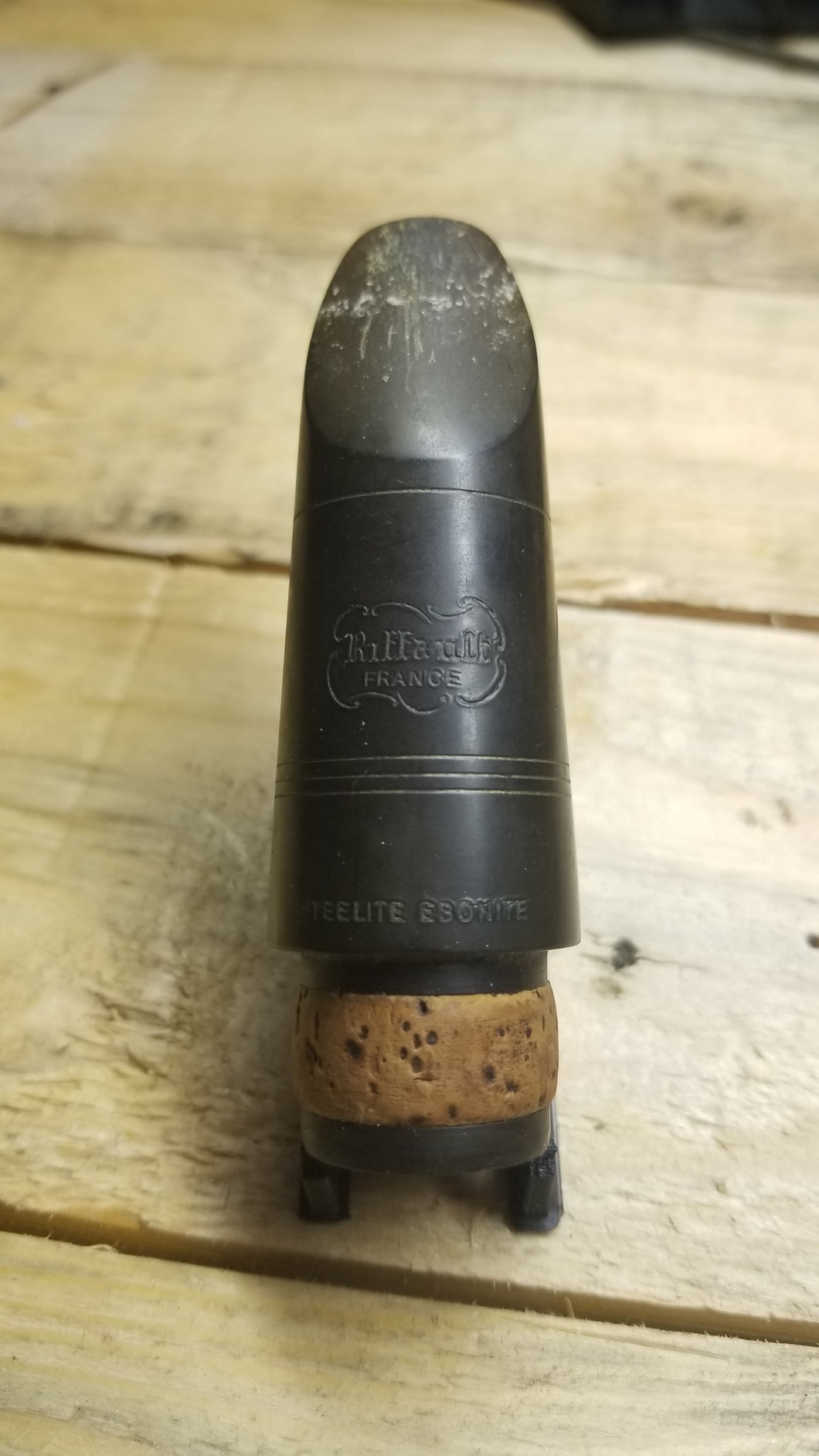 Riffault Logo Steelite Ebonite V8 facing Bb Clarinet Mouthpiece